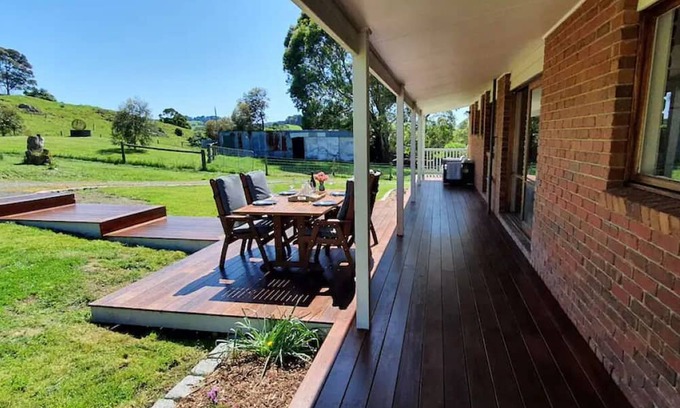 Ryanston House | Clovelly Lane