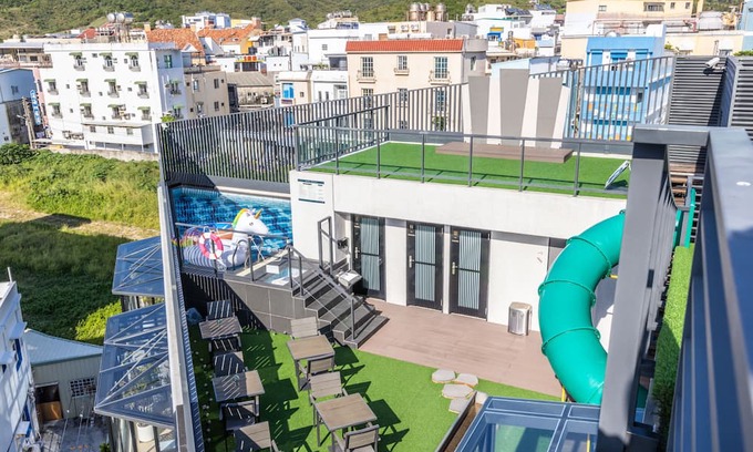 Big Beach Bed & Breakfast | ErDong Manor