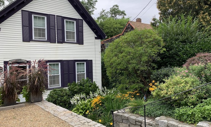 Gloucester House | Seaside Community, Charming Year Round Home, Plum Cove Cottage