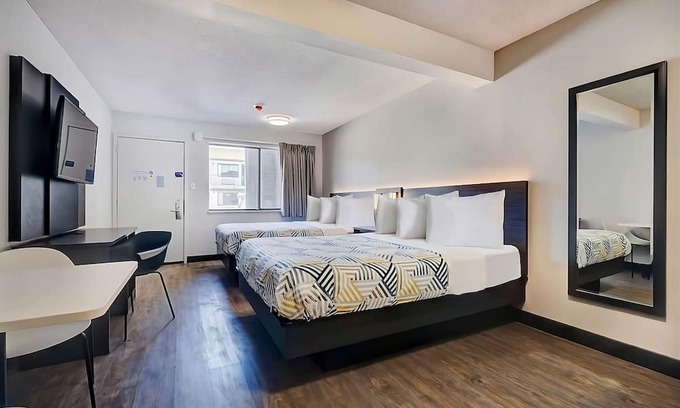 Rock Springs House | 3 Modern Units Near Southwest Wyoming Airport! Free Parking, Pets are Allowed