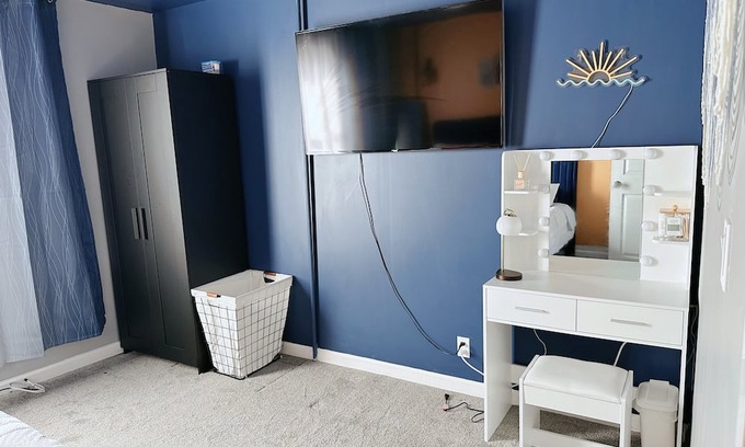 Liverpool House | Modern space in village of Liverpool