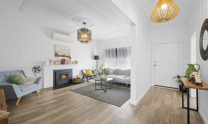 Ballarat East House | Eureka! We struck a golden home