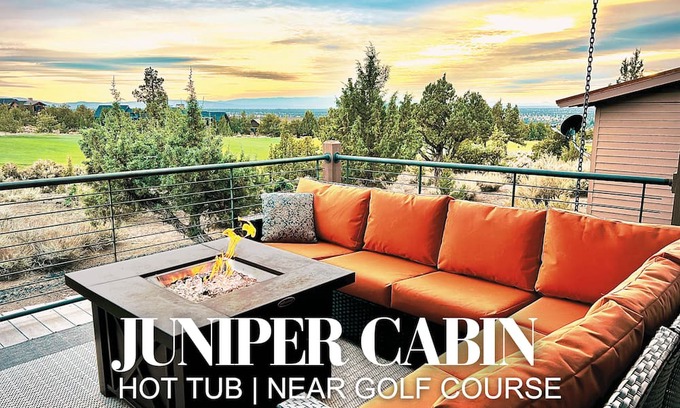 Powell Butte Cabin | Cabin 110 at Brasada Ranch: 3 Master Bd, 3.5Ba, Golf Course Views & Hot Tub!