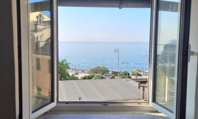 Voltri Apartment | Apartment 'Bedliving Nel Blu' with Sea View, Wi-Fi and Air Conditioning