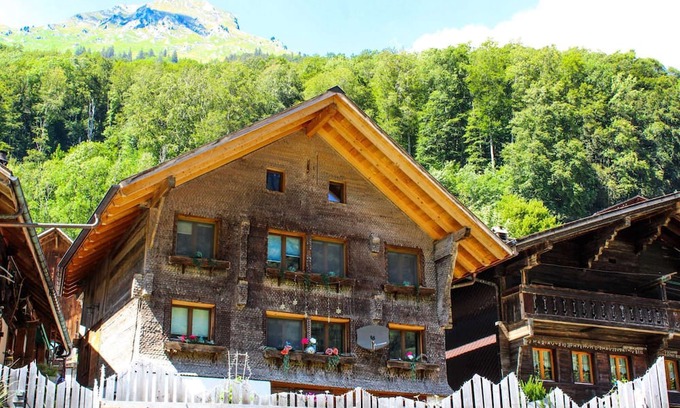 Jaun House | Mys Chalet - Authentic & renovated