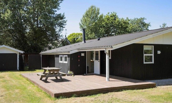 Vibæk Strand House | 84254 Ebeltoft - Skovmårvej 11