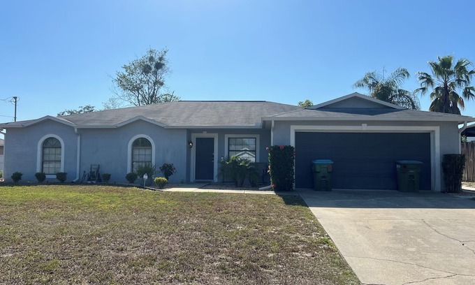 Deltona Lakes Apartment | Cozy 2-bedroom apartment in peaceful Deltona. Close To Parks! Sleeps 7 People!