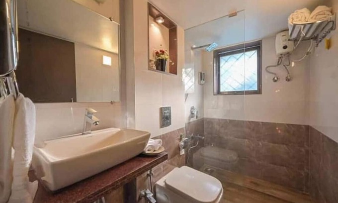 Lonavala Villa | 4 BHK Garden Villa w Pool & Lawn in Lonavla