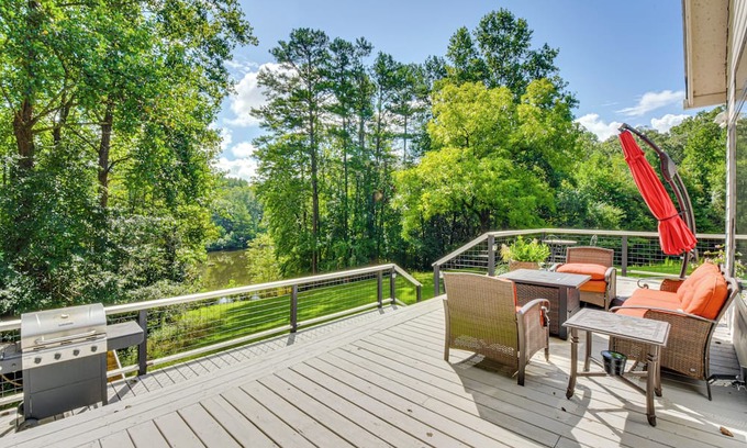 Demorest House | 30 Acres & Pond: North Georgia Mtn Farmhouse