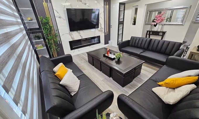 Hicksville House | Spacious 4-bedroom house in charming Hicksville with AC