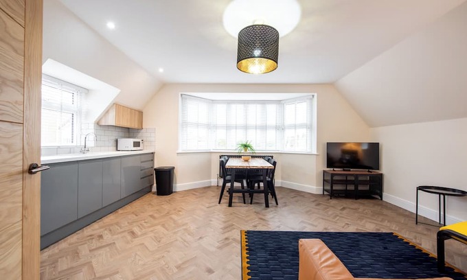 Harwich Apartment | 5 Royal Apartments, Private Parking, Fast WIFI