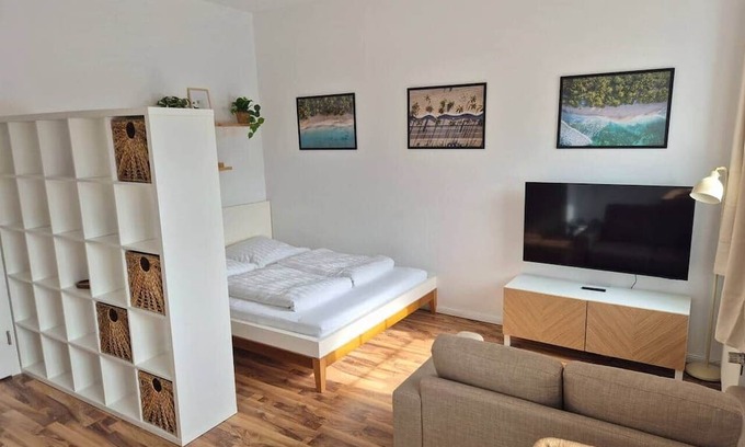 Munchen District Apartment | Studio 3 - Apartments at the castle