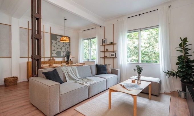 Castellana Apartment | Jume - 3 bedrooms in Castellana