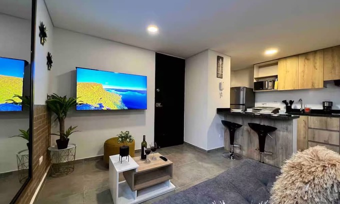 Cali Apartment | LIV-502 Luxurious n Executive Loft - Gorgeous view