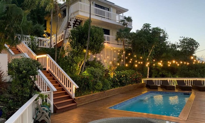 Estate Peterborg Apartment | The Breeze St Thomas