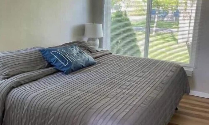 Vermilion House | Newly Remodeled! The Sailors Bay in Vermilion