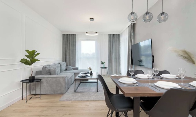 Nowy Port Apartment | Starowiejska 62A | 2-Bedroom Apartment | Balcony