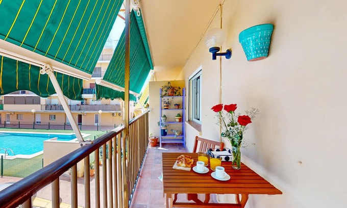 Denia Apartment | Fiesta Apartment with direct access to the beach, wifi, A/C