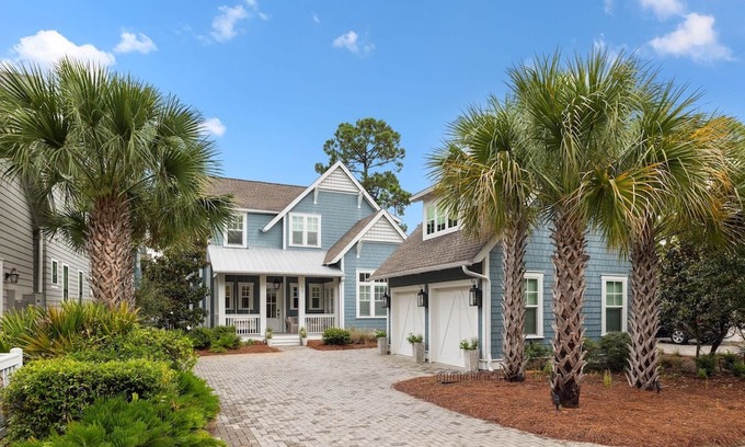 WaterSound West Beach House | 2 Beach Chairs and 1 Umbrella Provided! 4 Adult Bikes!