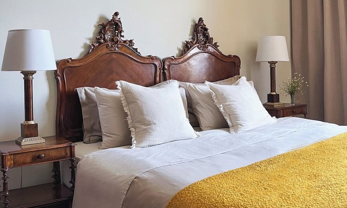 Chieri House | La Regina Guest Room