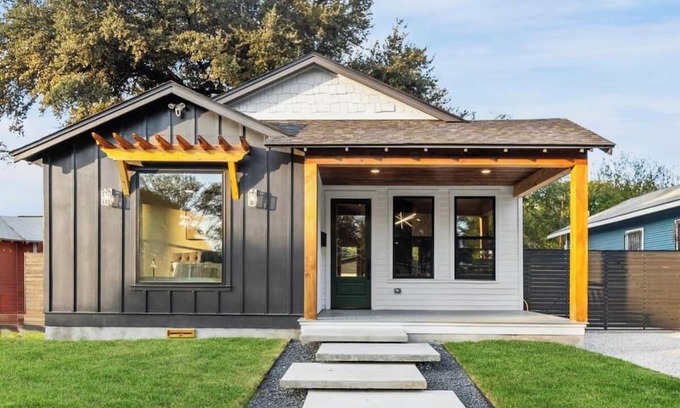 Highland Park House | New! Casa Bailey, Downtown