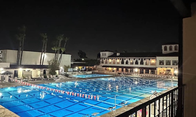 Fountain Valley Condo | Resort Style Home near Beaches & Disneyland