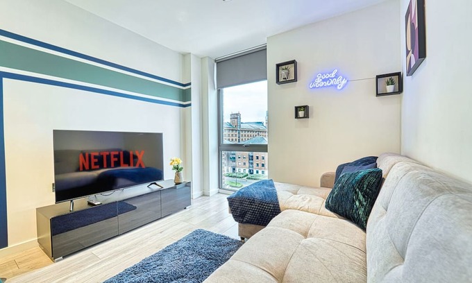 Vauxhall Apartment | 35% Off Stylish Liverpool&nbsp;Abode