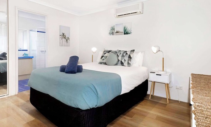 Busselton Bed & Breakfast | Eagle Bay Room - 2 @ Observatory Guesthouse