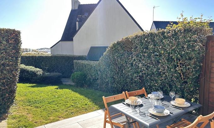 Locmariaquer House | Chez Boby - Beach access - Ideal for Semaine du Golfe