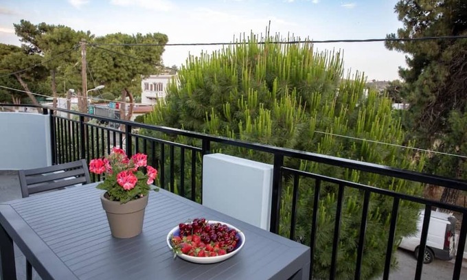 Lakkion Apartment | LEROS HOUSES A PORTO LAGO #3 Apartment w/2 bedrooms w/1 double bed,1 single bed