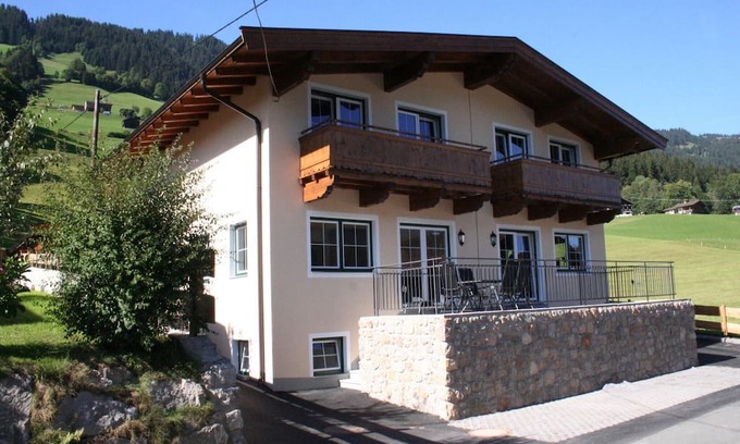 Moosen House | Holiday Home Brixen near Skiwelt Slopes