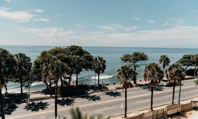 San Geronimo Apartment | Oceanview 3-bedroom apartment in phenomenal Santo Domingo with WiFi, AC