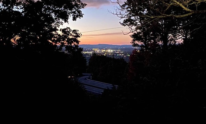 Blacksburg House | Mount Mission Getaway w/view of VT Campus
