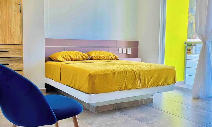 Rinconada Apartment | 206 Room With A/C And Excellent Location