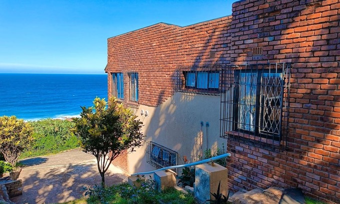 Hibberdene Apartment | Amazing 2-bedroom apartment in Hibberdene