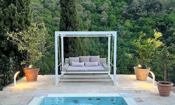 La Trinite House | 4-room duplex apartment - jacuzzi & terrace