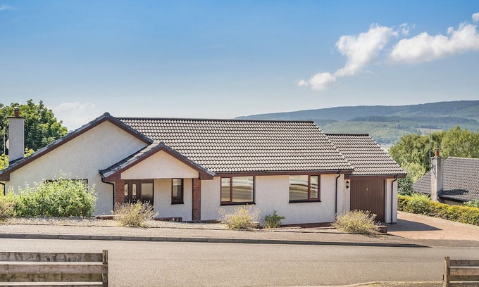 Isle of Arran Cottage | 3 bedroom accommodation in Lamlash
