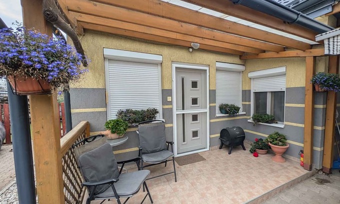 Sagvar House | Holiday home with wifi and air conditioning