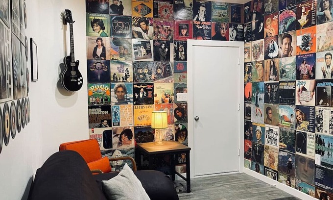 Eufaula Condo | Lakeside Vinyls & Vibes