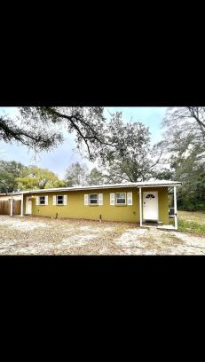 Pensacola Apartment | Cozy 2 Bedroom Near NAS Pensacola