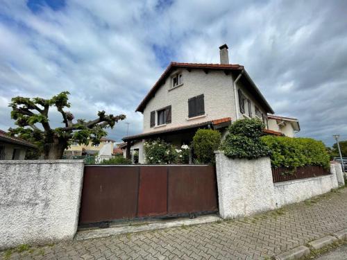 Irigny Villa | Charming Modular House From 4 To 6 Beds With Patio