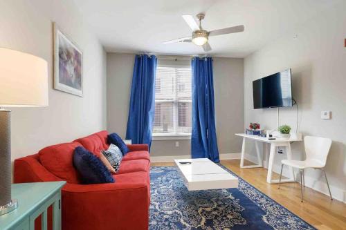 Highlands - Perkins Apartment | Highly Desired Travel CondoComfy King Bed